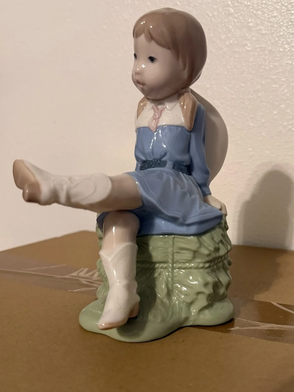 Lladró Golden Moments Cowgirl Porcelain Figurine